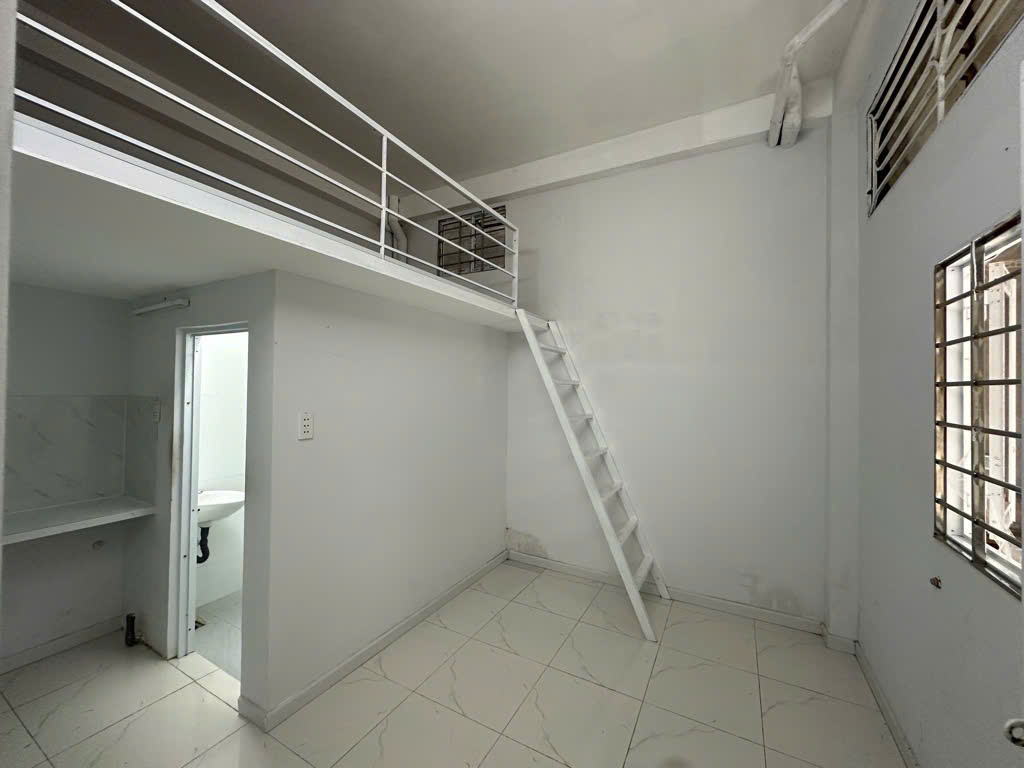 PHÙ HỢP XÂY CHDV - MẶT TIỀN LÊ THỊ CHỢ P. PHÚ THUẬN - DÒNG TIỀN - 126M2 - NGANG 5M - CHỈ 14 TỶ